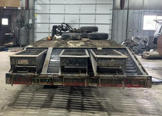 MLD Trailer Repair in Williston, ND Maintenance, Repair, and Service on Gooseneck and dump trailers